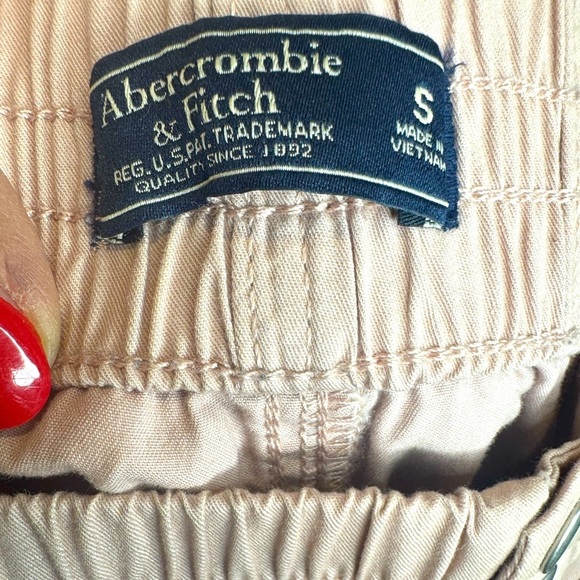 Abercrombie & Fitch lightweight chino jogger size small - Picture 3 of 3